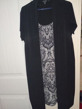 Black Open-Front Cardigan Dress with Paisley